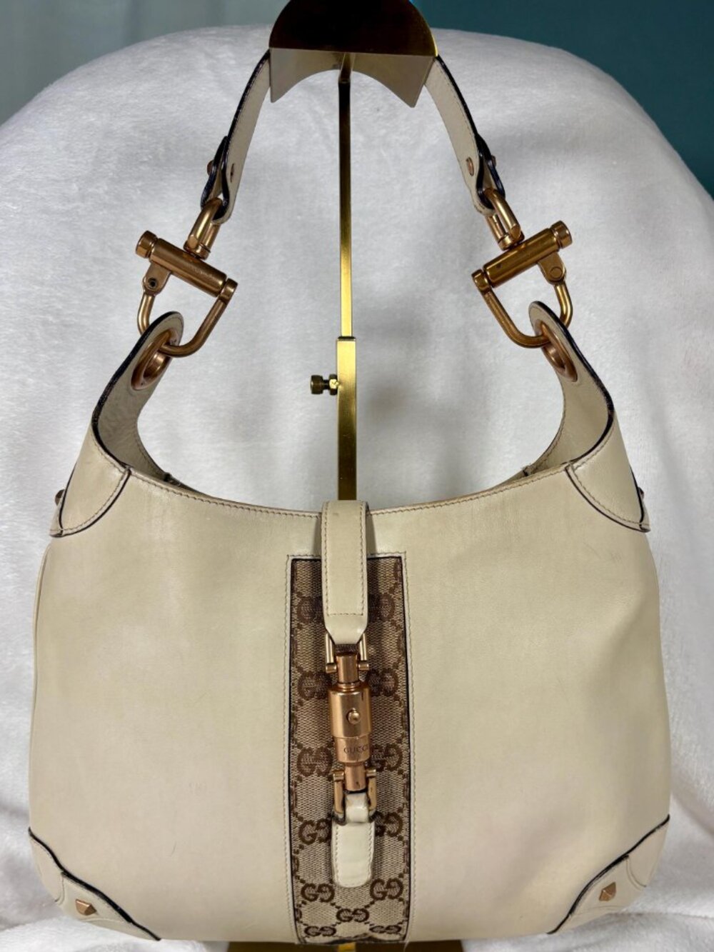 Gucci Nailhead Shoulder Bag Iconic Jackie Collection Hobo Bag